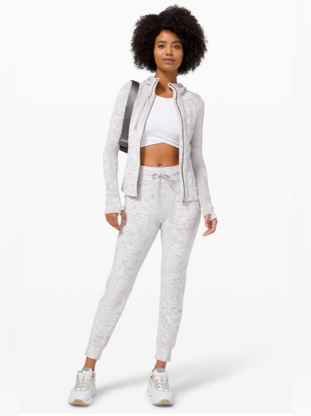 Lululemon Ready to Crush Joggers
Chrome Sz 2